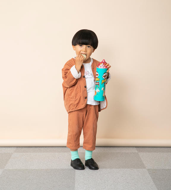 キッズ　誕生日、主役コーデ