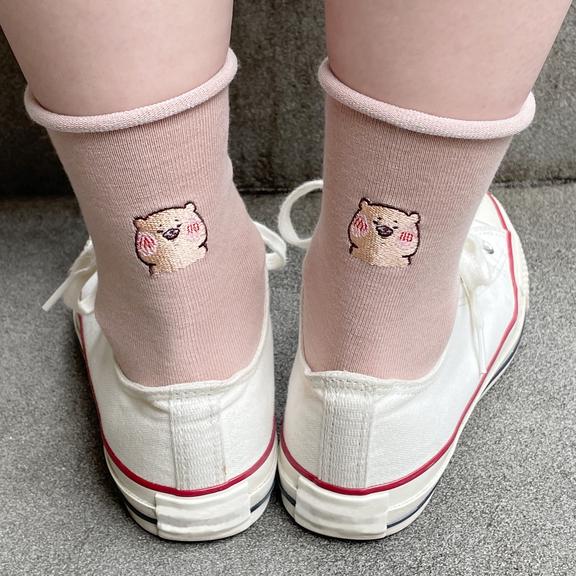 ともだちはくま×靴下屋 オリジナルデザイン刺繍ソックス | 靴下