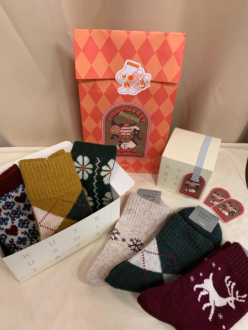 靴下屋 会津若松店 クリスマスのプレゼントにオススメ！🎄🎁 | 靴下屋